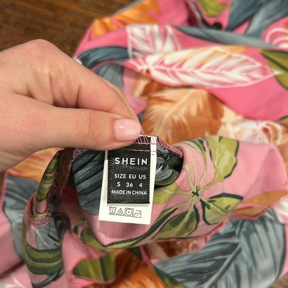 SHEIN Tropical Ruffle Strapless Dress - Picture 5 of 5